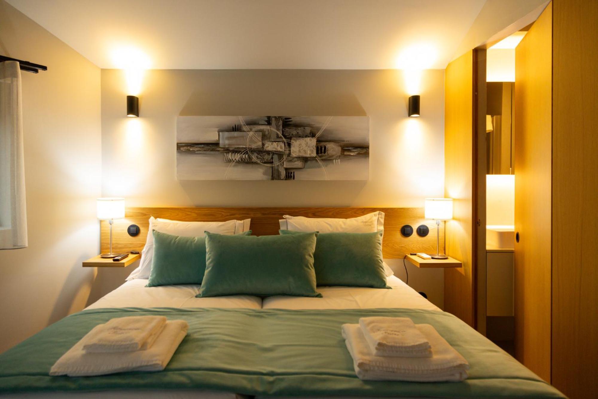 Fervenca Suites Вила-Нова-ди-Гая Экстерьер фото