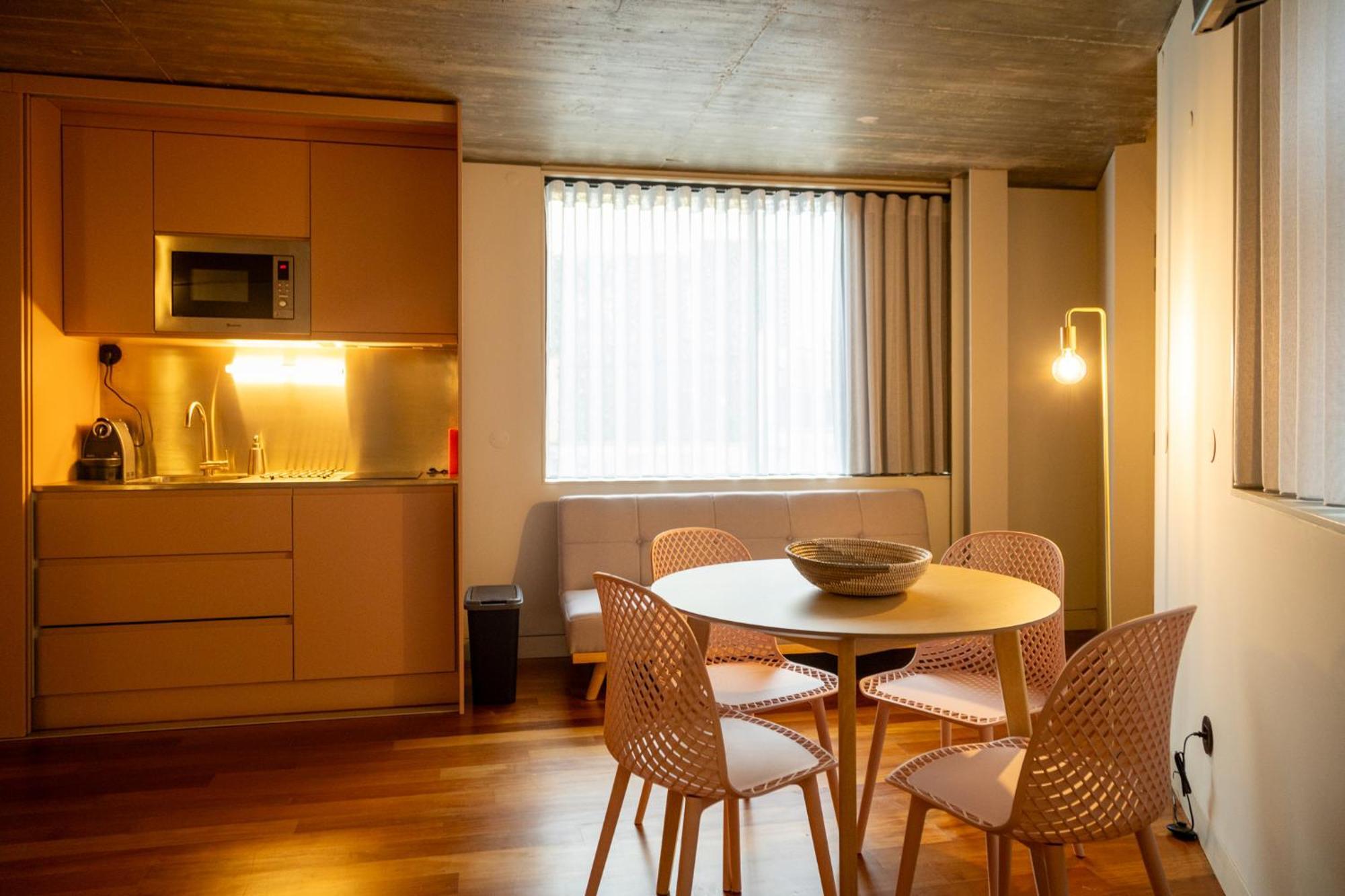 Fervenca Suites Вила-Нова-ди-Гая Экстерьер фото