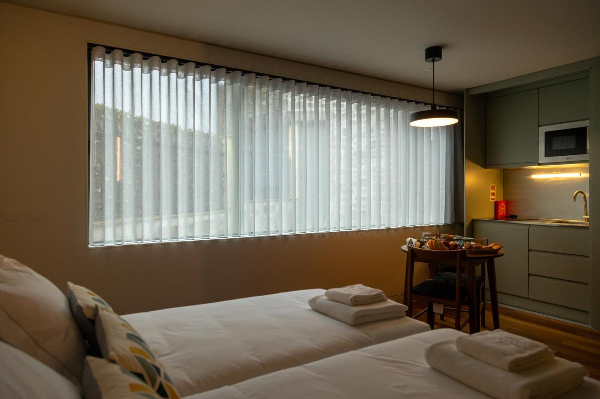 Fervenca Suites Вила-Нова-ди-Гая Экстерьер фото